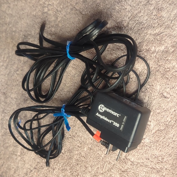 Geemarc Amplidect350 Amplified Cordless Telephone - Picture 4 of 6